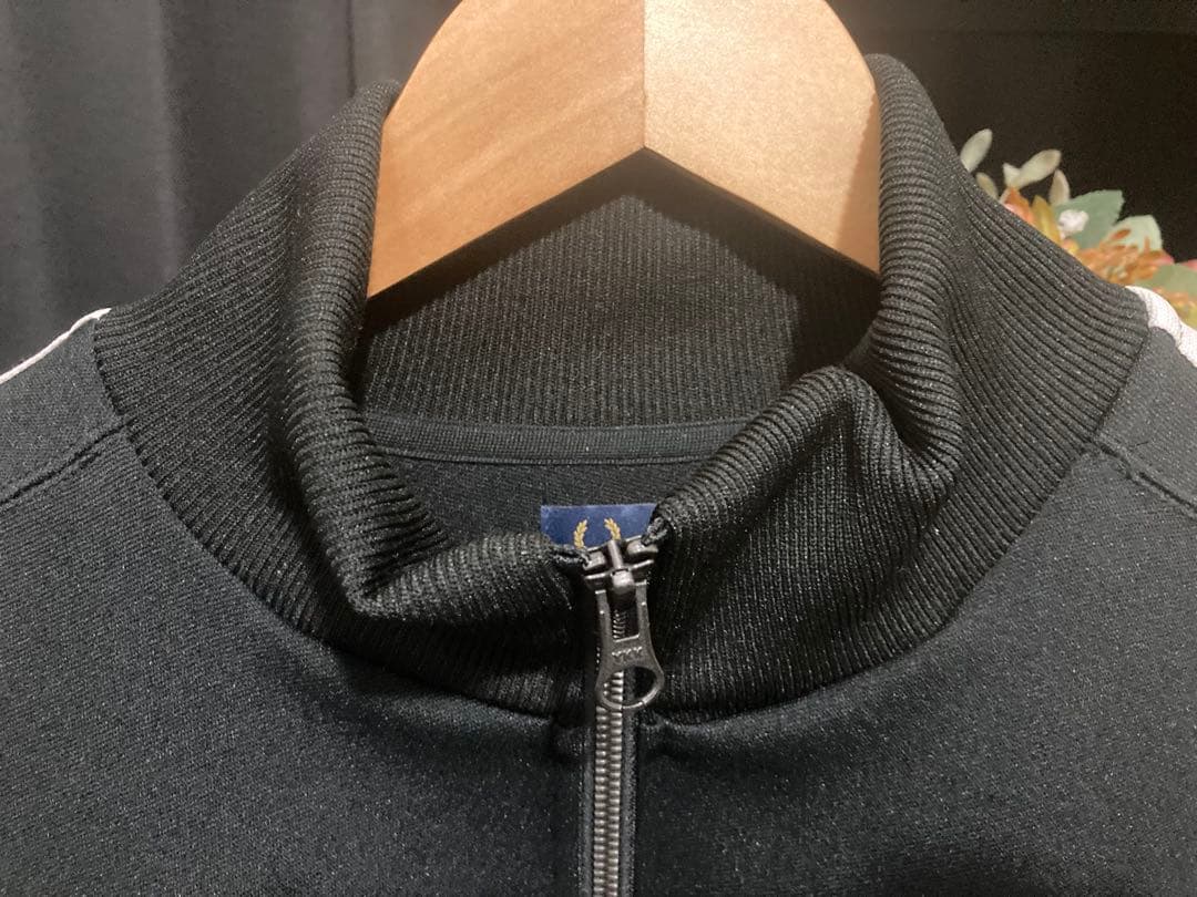【美品】フレッドペリー Fred Perry トラックジャケット ジャージ