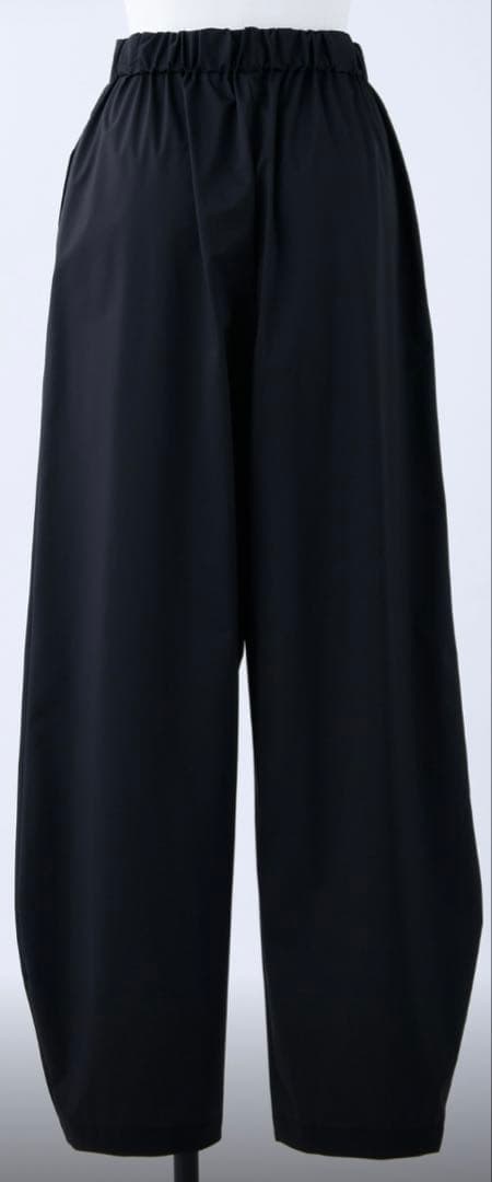 ナゴンスタンス 撥水 タックテーパードパンツ M ブラック