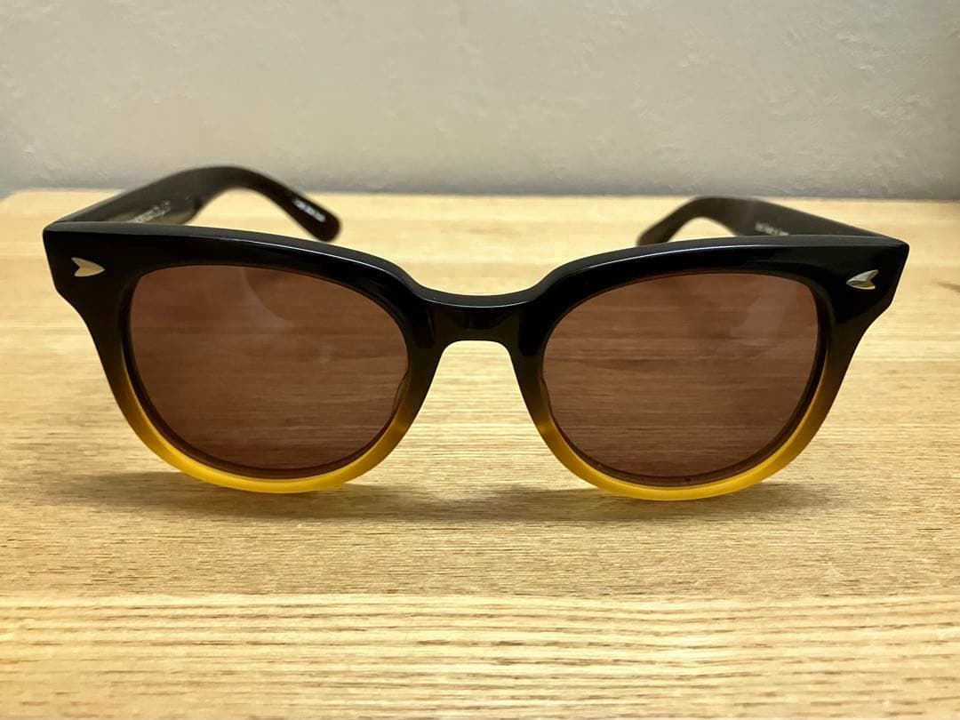 NEIGHBORHOOD EFFECTOR ブラウン