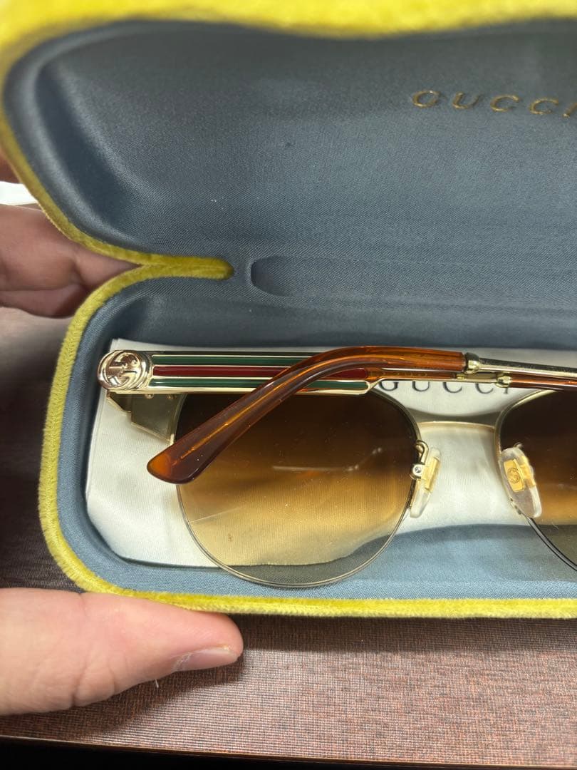 GUCCI ゴールド サングラス ケース付き　値下げ不可