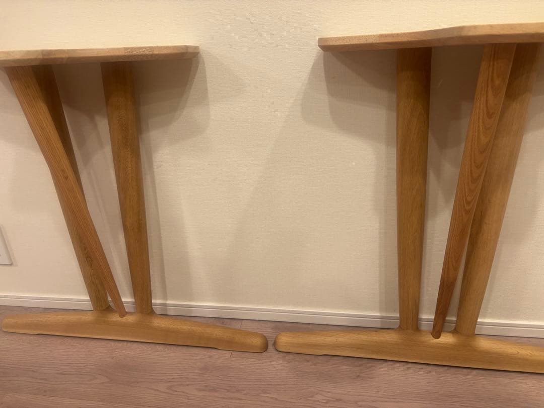 カリモクダイニングテーブル　脚のみ（ボルト付き）