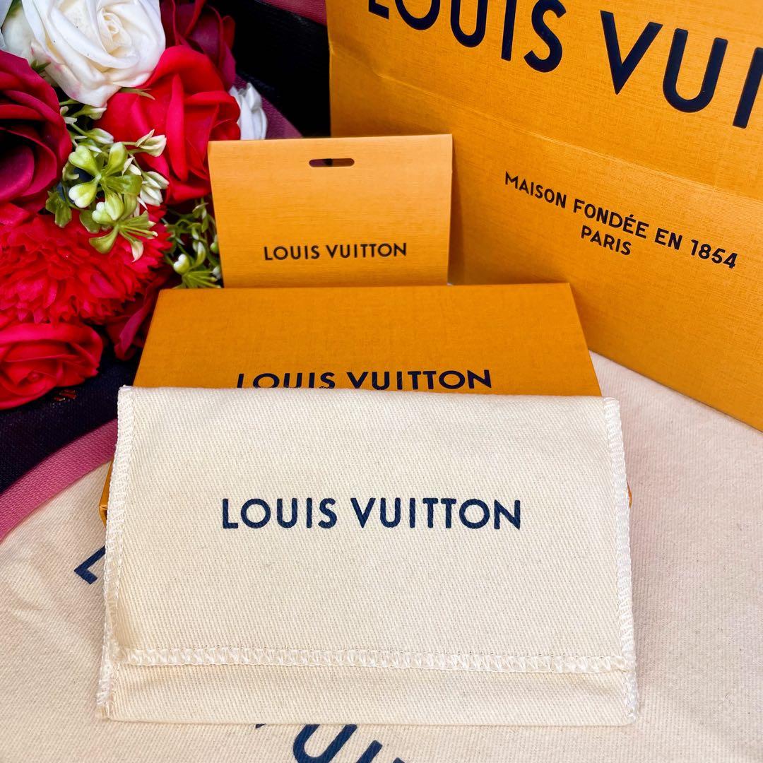 ✨極美品✨ ルイヴィトン キーケース 4連 モノグラム ミュルティクレ4 付属品