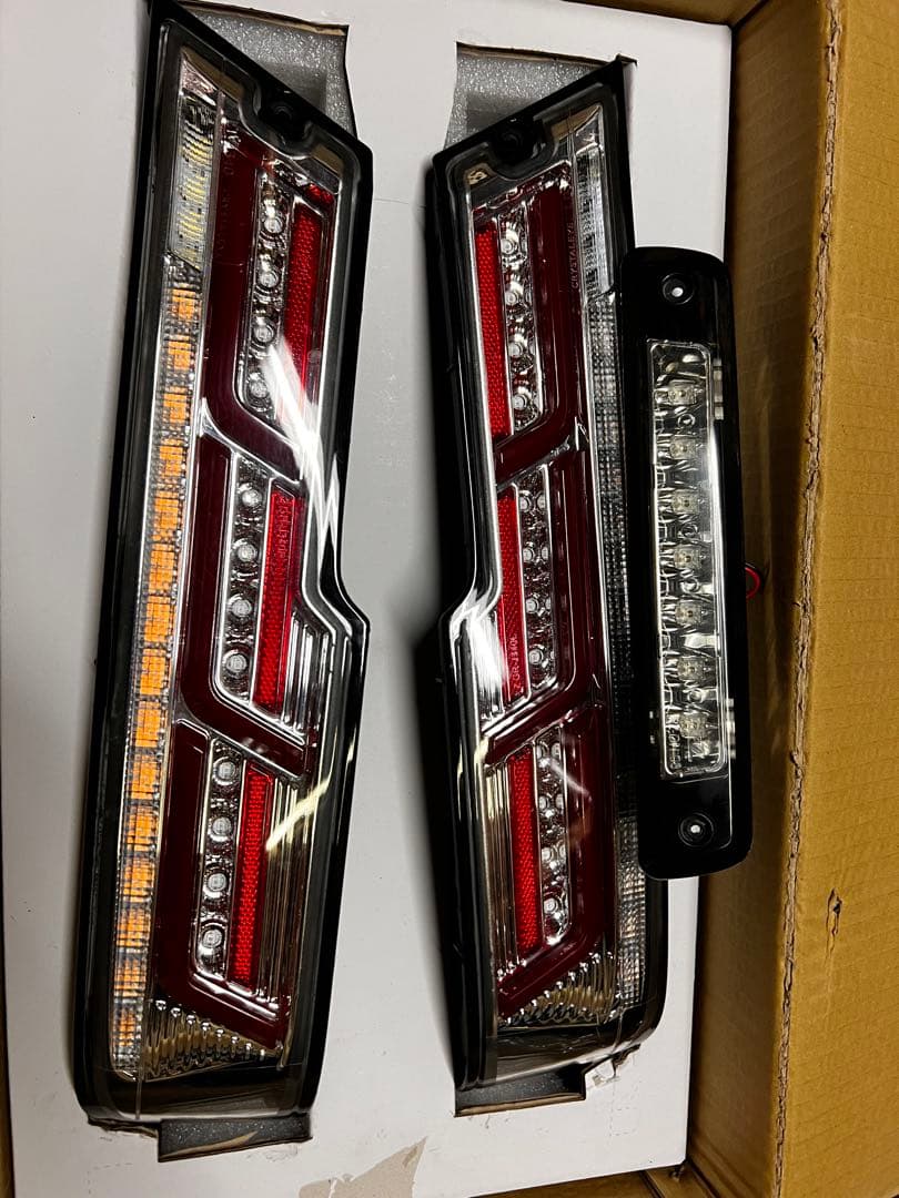 ハイゼットカーゴ クリスタルアイ ファイバーLEDテール ＆ライツ ハイマウント