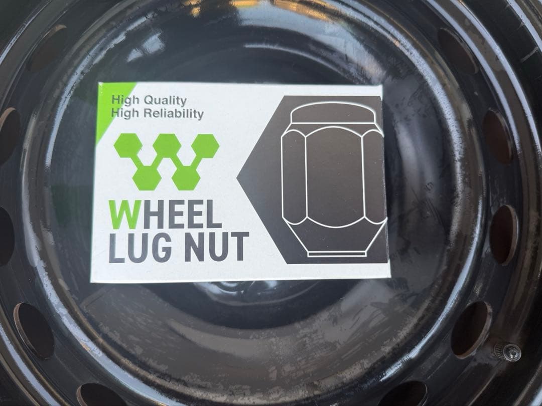 新型シエンタZ 純正ホイール　ホイールキャップ　中古2本　B まとめ買い不可