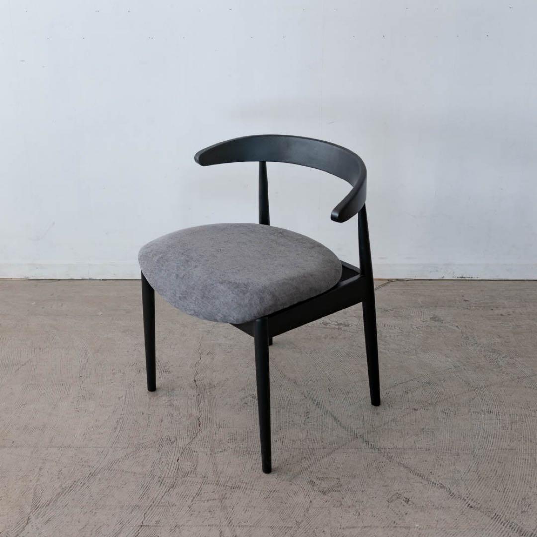 あおうみ　黒いダイニングチェア 布製クッション付き