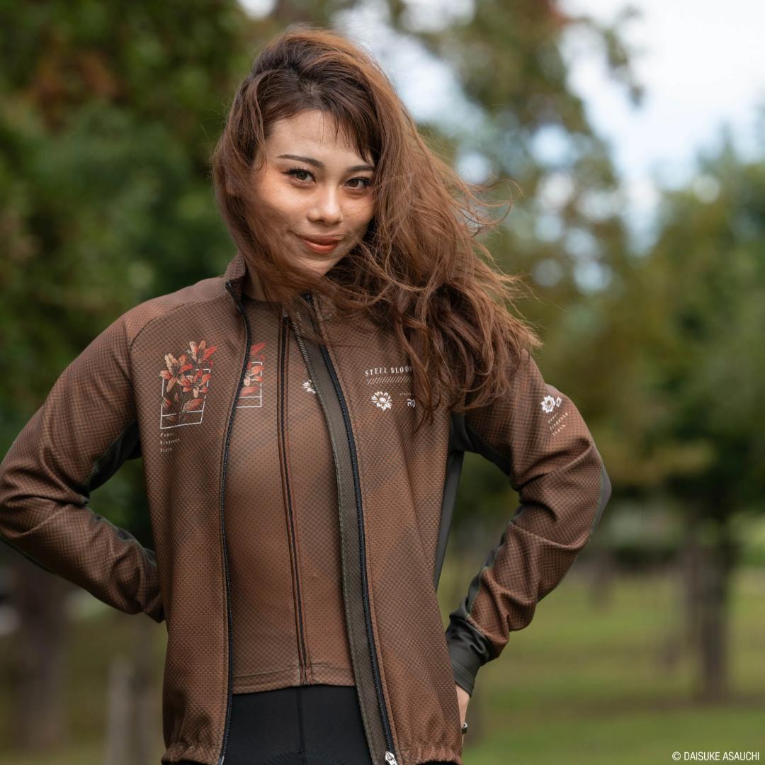 太田りゆ デザイン ライトサーモジャケット STEEL BLOOM