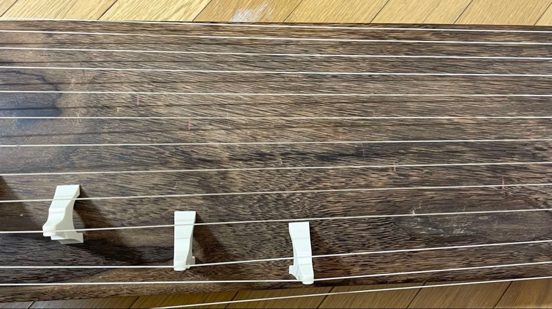 【良品】お琴 13弦 並甲 すだれ彫り 琴柱付き
