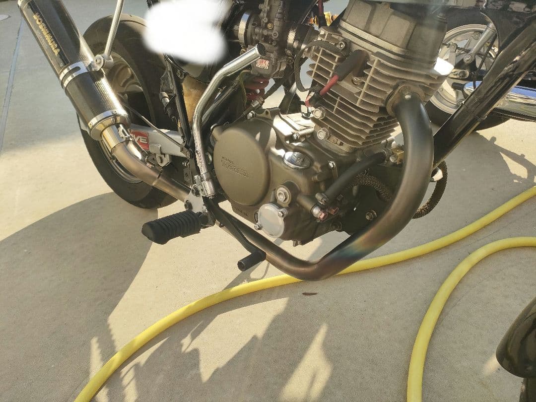 エイプ100 ヨシムラマフラー　ステー付