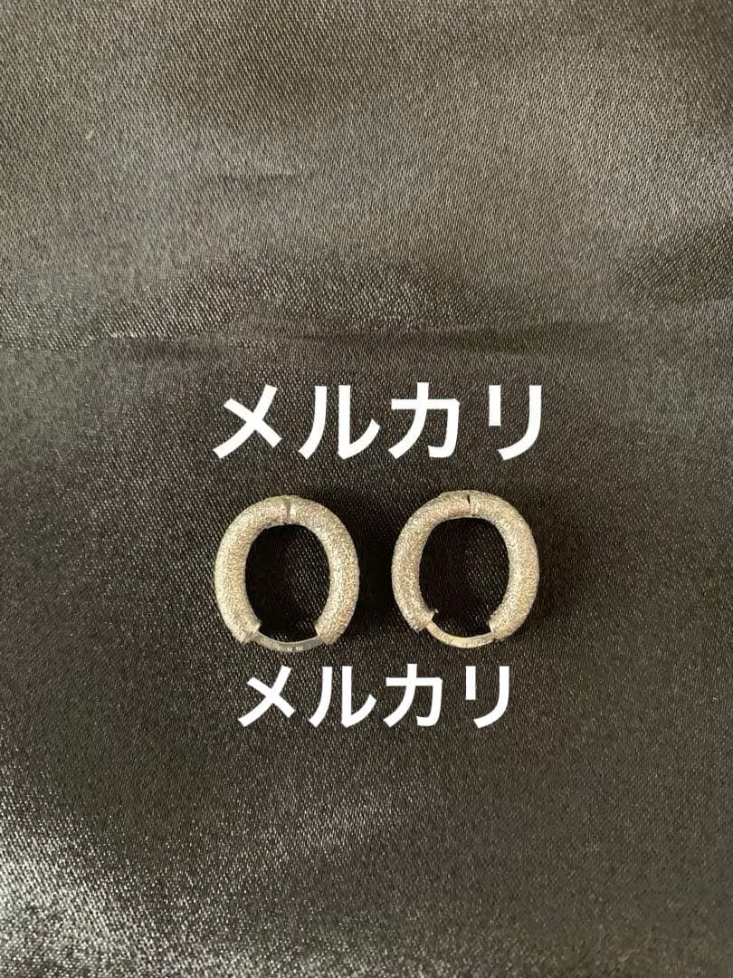 18KWG ピアス　キャロリーナブッチ