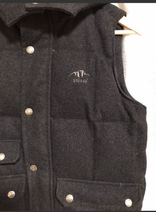 キング高友　ステューシー ウールダウンベスト フード付き ダウンベスト
