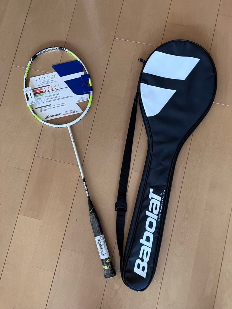 Babolat Striking バドミントンラケット