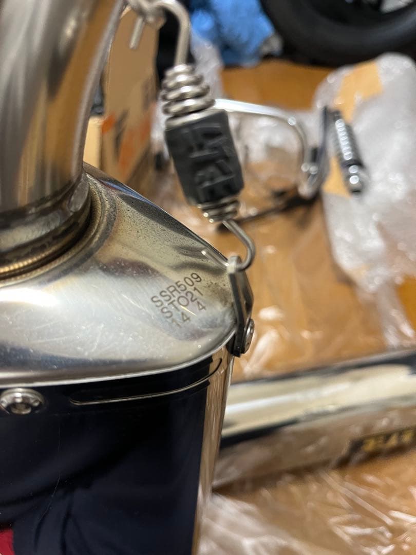 GSX1300R 隼 ヨシムラ スリップオンマフラー　GX72 08〜20