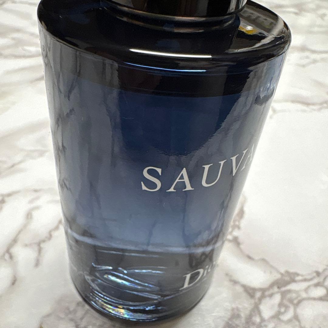 Dior SAUVAGE ソヴァージュ オードゥ トワレ　100ml