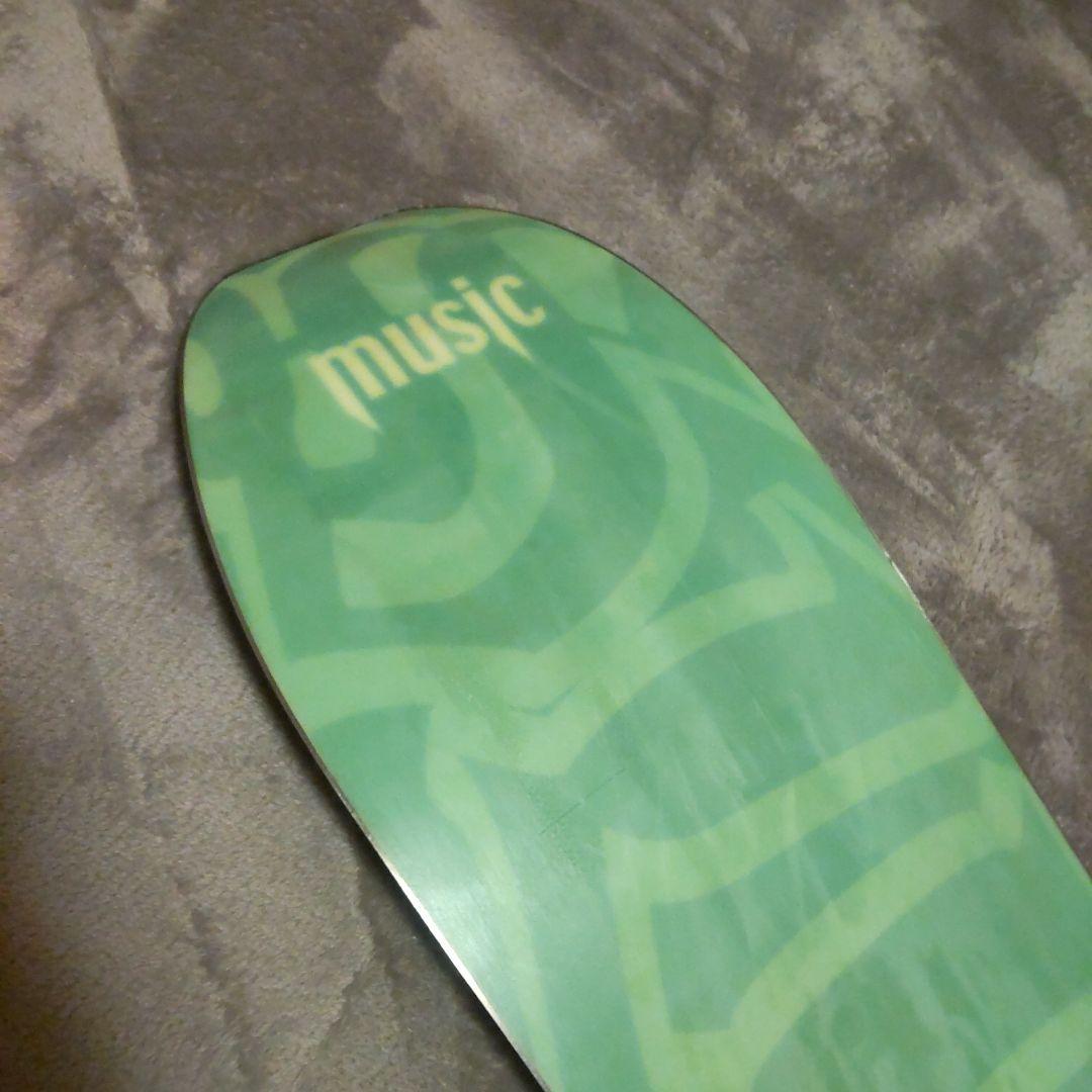 SURGE MUSIC 149cm スノーボード