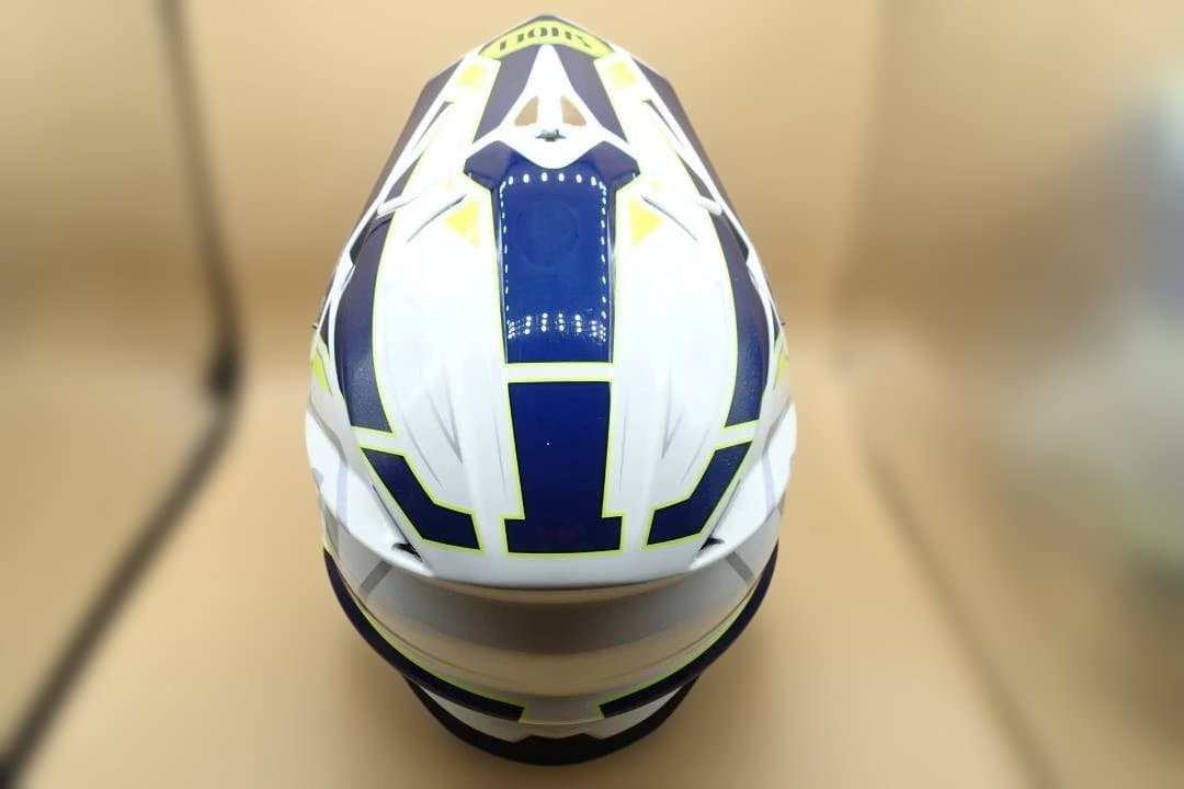 ショウエイ　オフロードヘルメット VFX-WR　ALLEGIANT TC-3