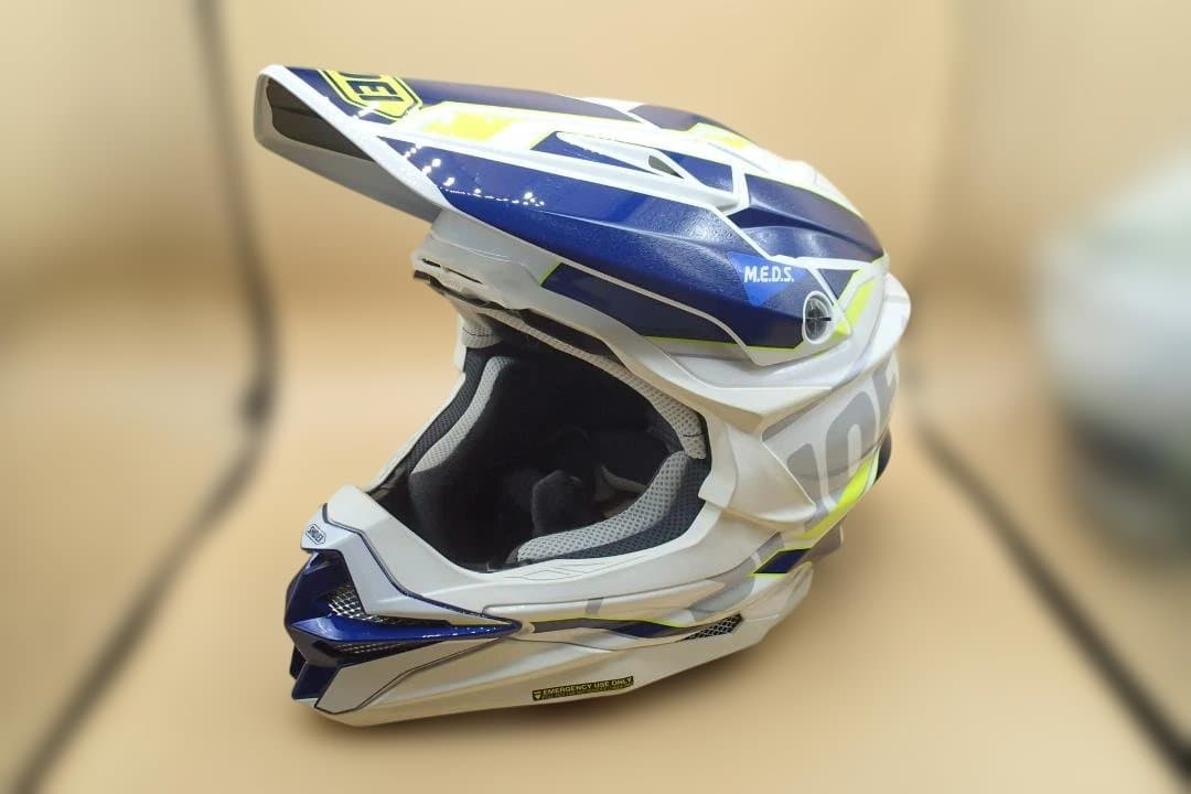 ショウエイ　オフロードヘルメット VFX-WR　ALLEGIANT TC-3