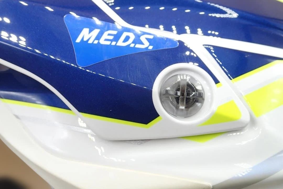 ショウエイ　オフロードヘルメット VFX-WR　ALLEGIANT TC-3