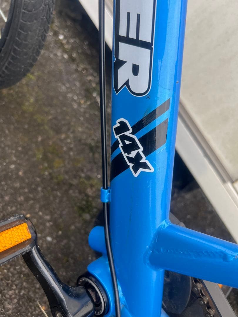 STRIDER 14x キッズバイク 青 14インチ サドル調整簡単