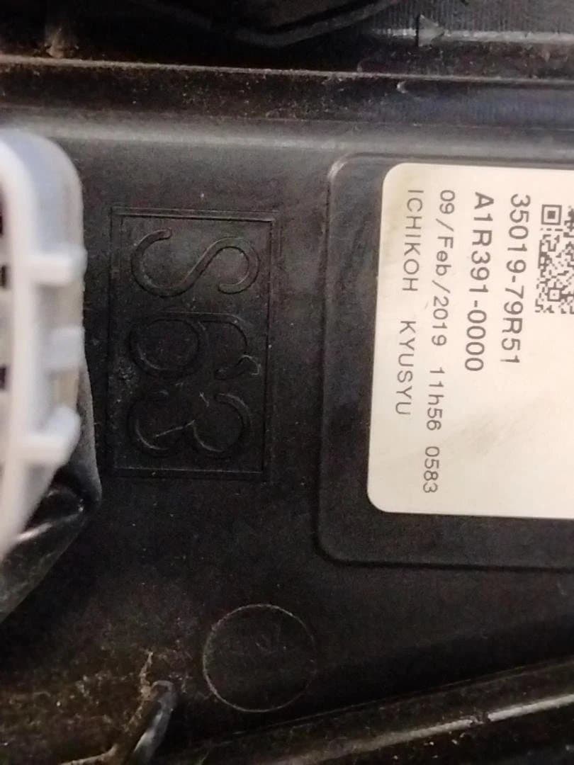 スペーシアカスタム MK53S 右 流線型LEDヘッドライト