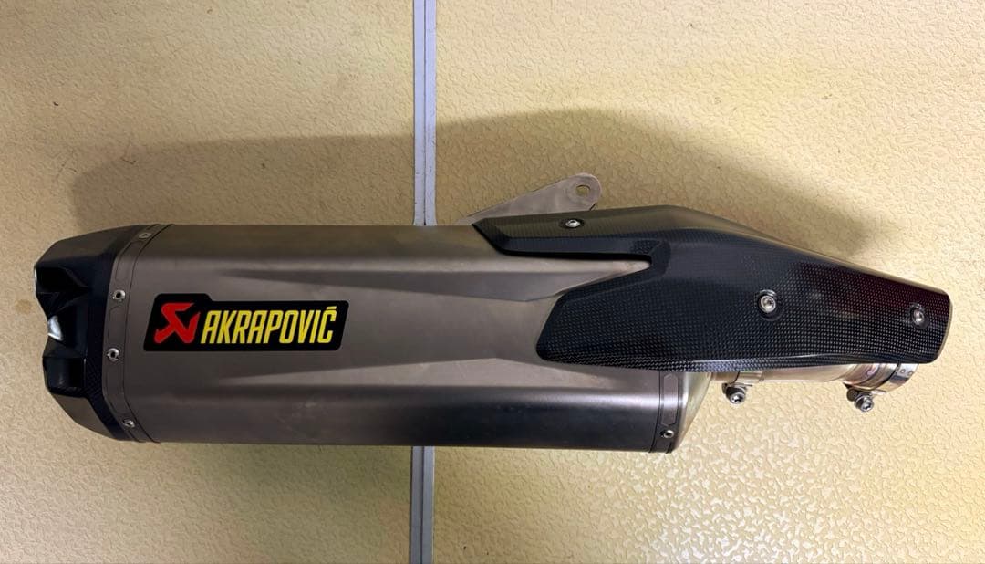 AKRAPOVIC チタン製マフラー Ninja H2SX SE ZXT02P