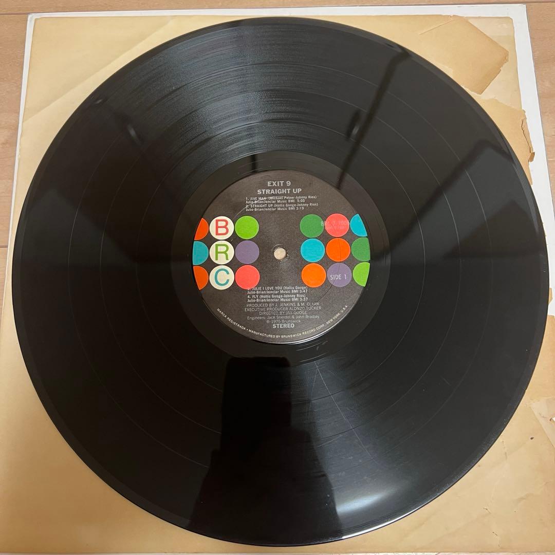 EXIT 9 STRAIGHT UP レコード