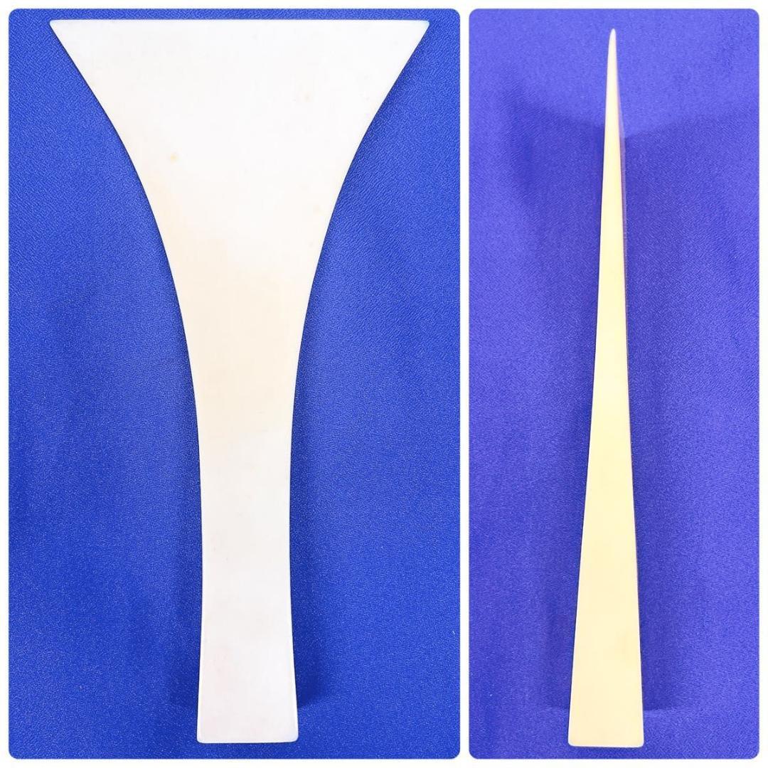 三味線 細棹 丸打胴 動物皮 ハードケース・撥・駒付き 和楽器 皮やぶれなし