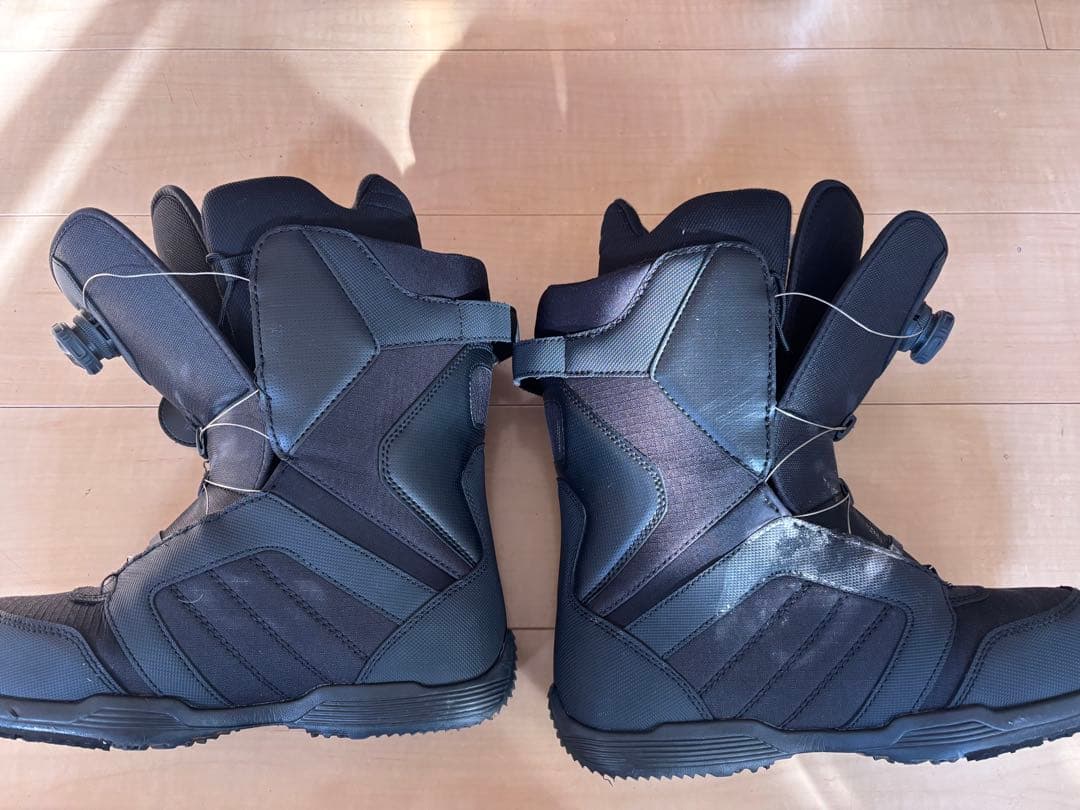 FLOW ブラック スノーボードブーツ