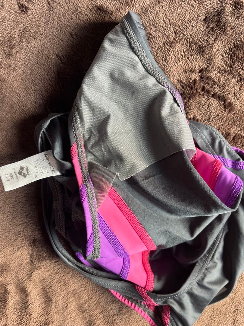 arena スポーツ用ワンピース競泳水着 nux