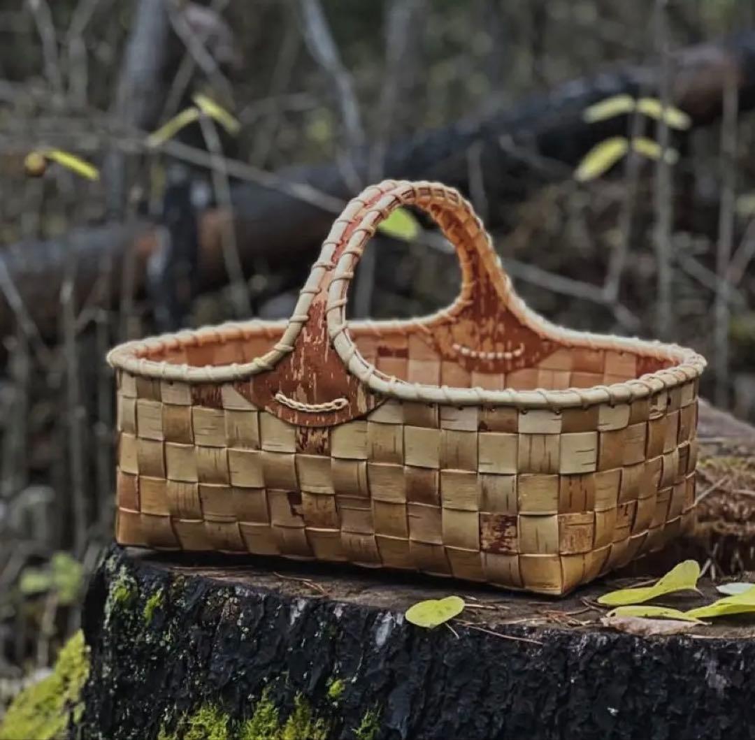 希少な白樺かご！1点のみ　ロシアSvetlana作　白樺のかご