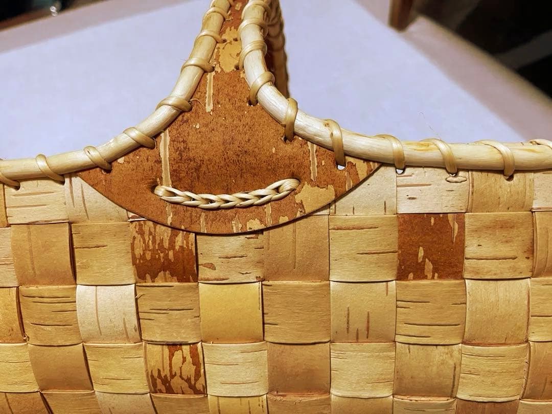 希少な白樺かご！1点のみ　ロシアSvetlana作　白樺のかご