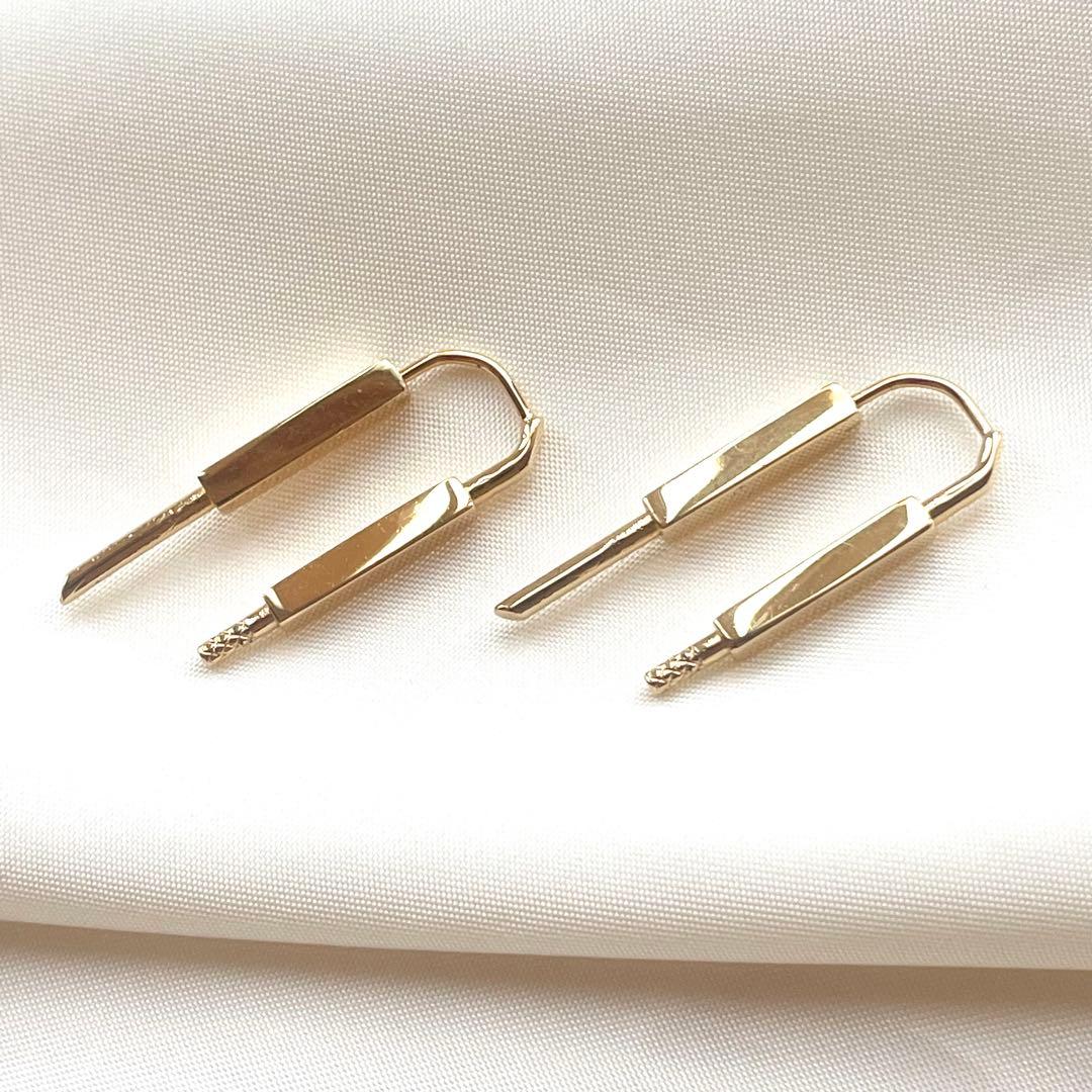 GIVENCHY ジバンシィ ユーロック ロック ピアス　レディース 金