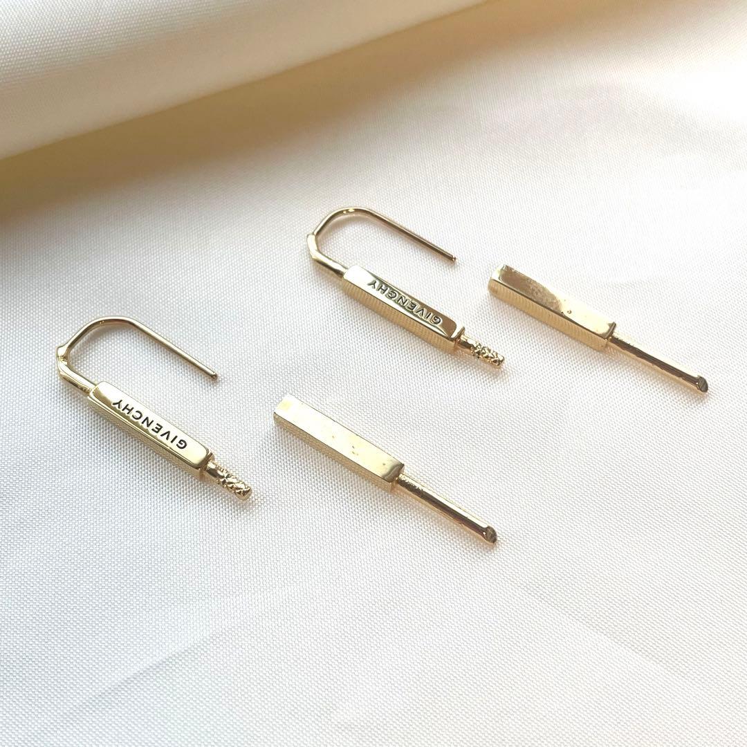 GIVENCHY ジバンシィ ユーロック ロック ピアス　レディース 金