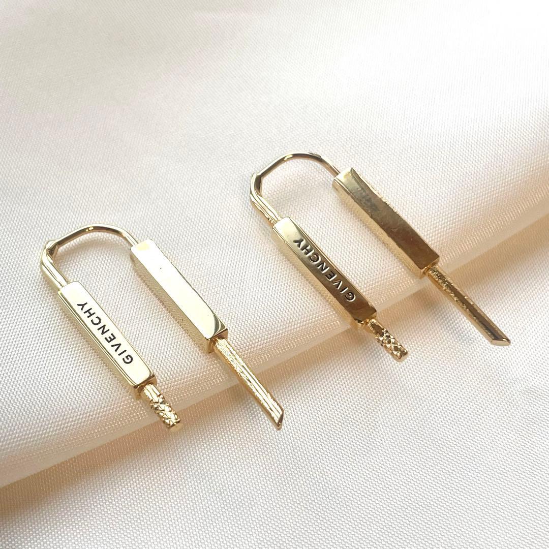 GIVENCHY ジバンシィ ユーロック ロック ピアス　レディース 金