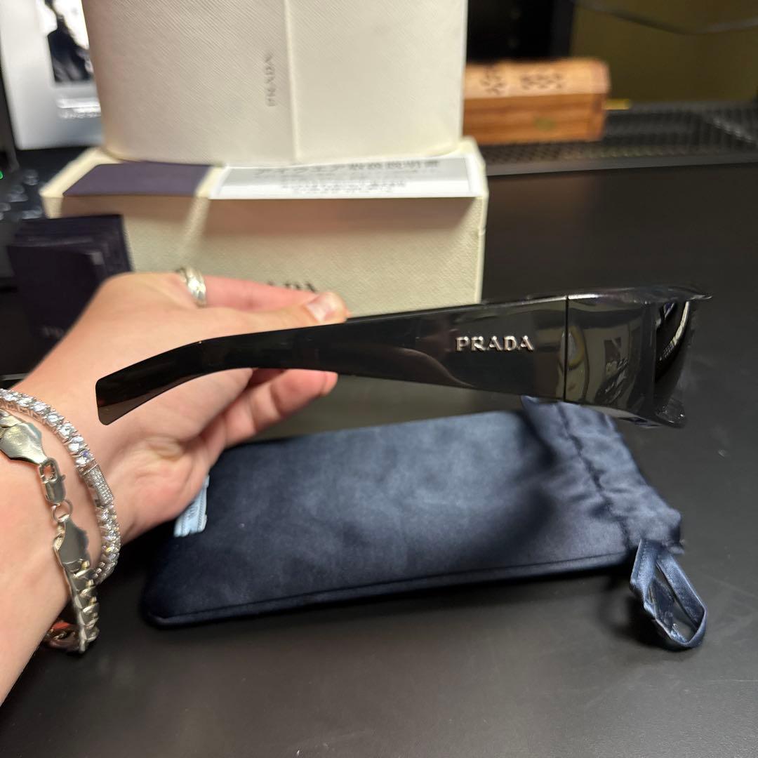 PRADA ブラック サングラス　21 savage 愛用￼