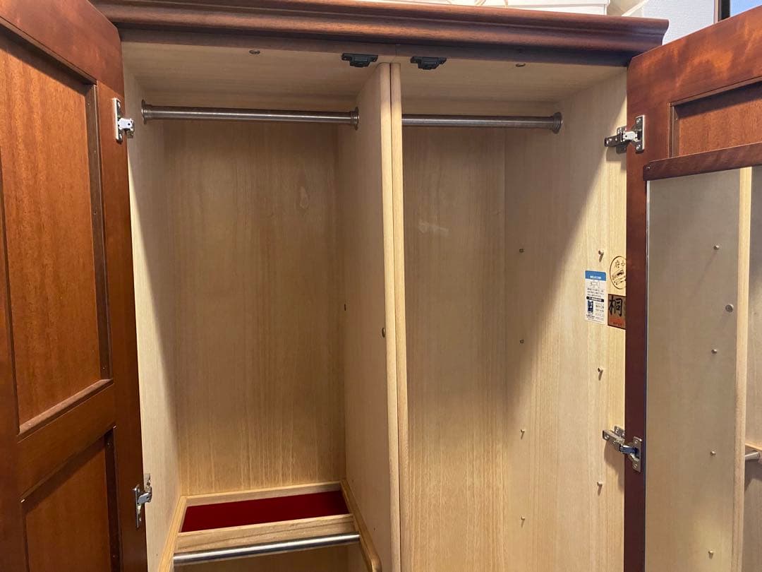 府中婚礼家具　洋服ダンス　クローゼット　桐製両開き　桐製家具　タンス　ブラウン