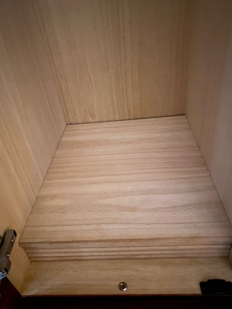 府中婚礼家具　洋服ダンス　クローゼット　桐製両開き　桐製家具　タンス　ブラウン