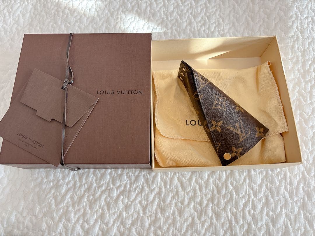 【未使用】ルイヴィトン　モノグラム　ミュルティクレ　ベルランゴ　4連キーケース