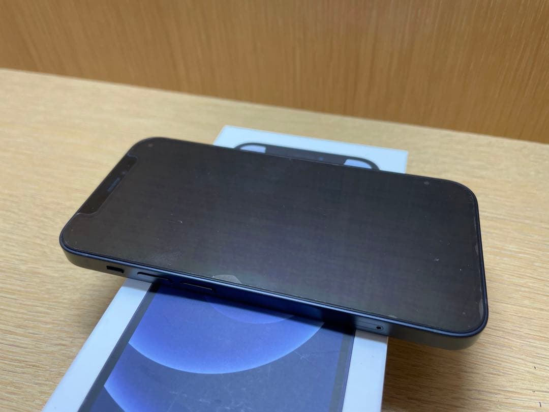 Apple iPhone 12 mini simフリー　バッテリー交換済