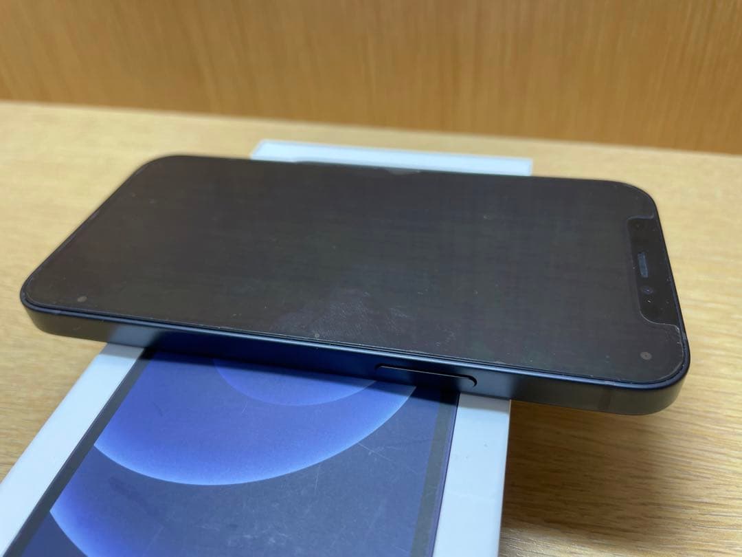 Apple iPhone 12 mini simフリー　バッテリー交換済