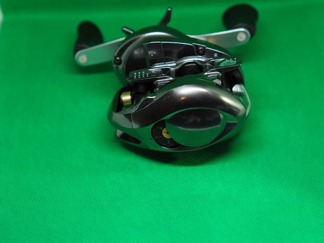 SHIMANO 17クロナークmgl 150XGLギア比8.5 カスタム多数