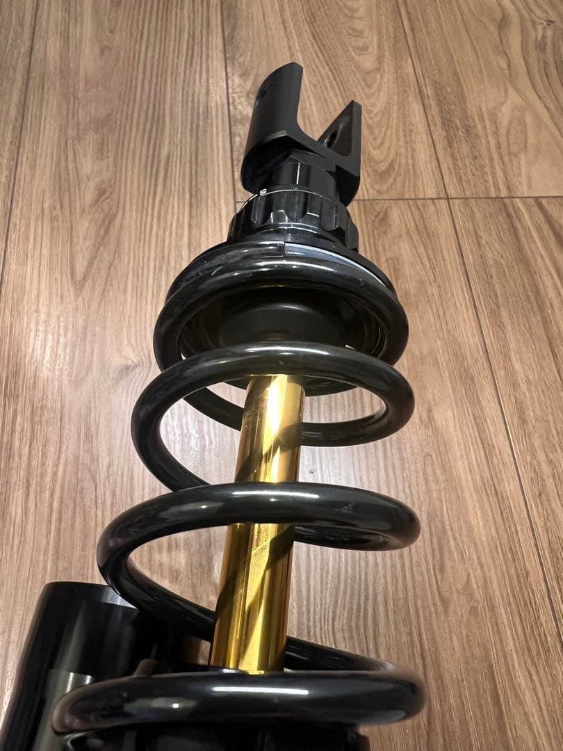 RCB VSシリーズ　リアサスペンション(XMAX、PCX用)