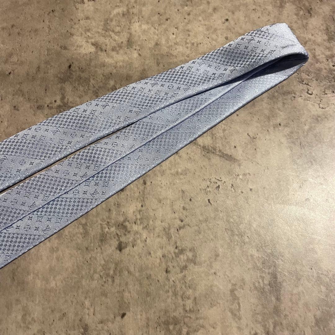 【超美品】LOUIS VUITTON ライトブルー ネクタイ ヴィトン ロゴ