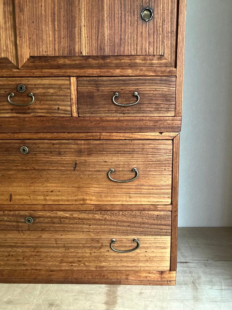 【送料込】アンティークの収納棚　無垢材　高さ93cm 上下分割可