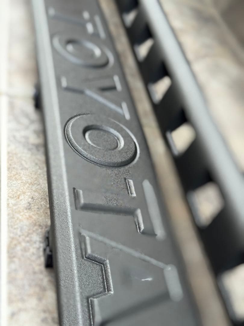 ランドクルーザー250 グリル　リア　ロアバンパー　ラプターライナー塗装