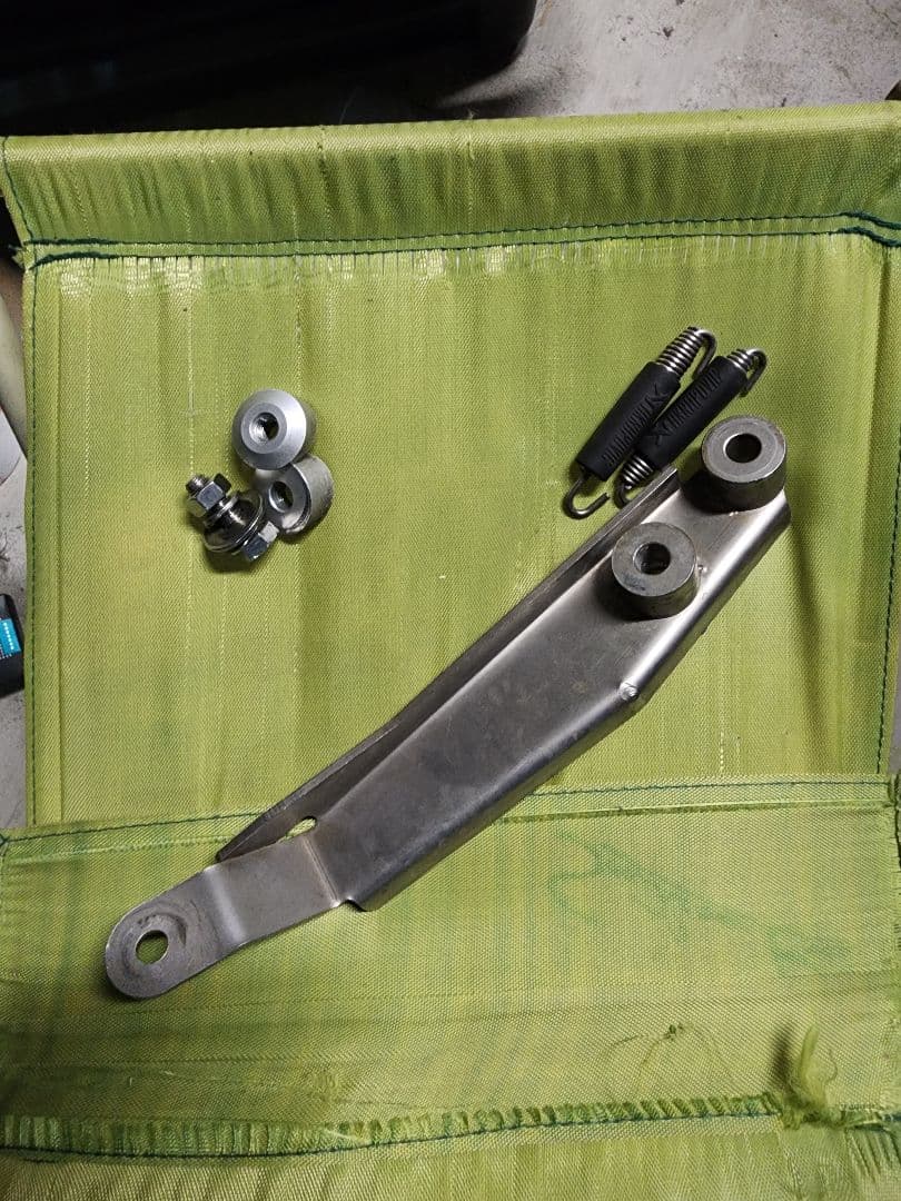 アクラポビッチ レーシングライン カーボン(XSR900,MT-09)