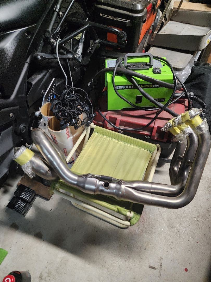 アクラポビッチ レーシングライン カーボン(XSR900,MT-09)