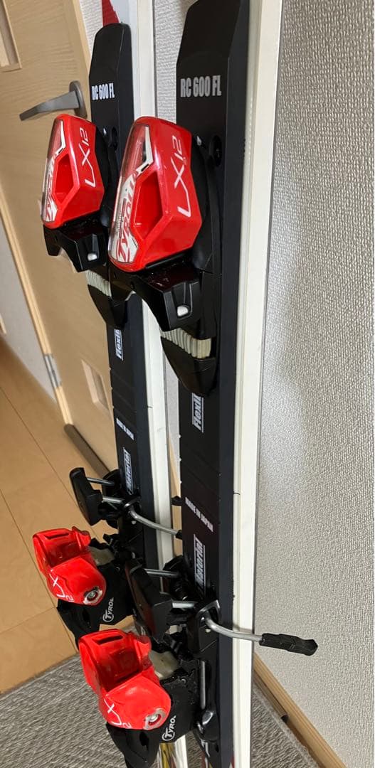 中古品　オガサカTC-SV 165cm プレート、ビンディング付き