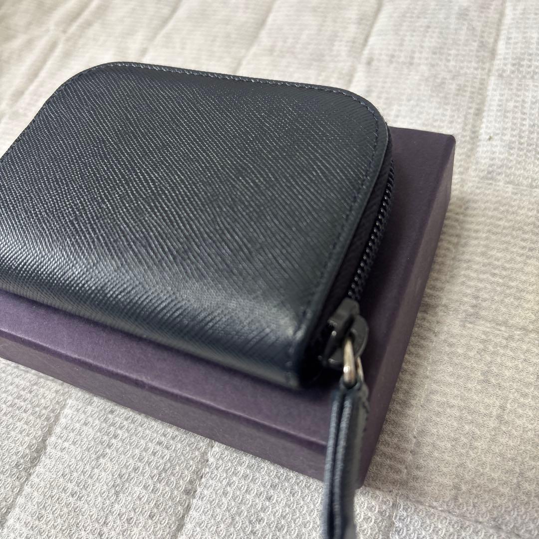 PRADA ケース　サフィアーノレザー　財布　コンパクトサイズ　ネイビー