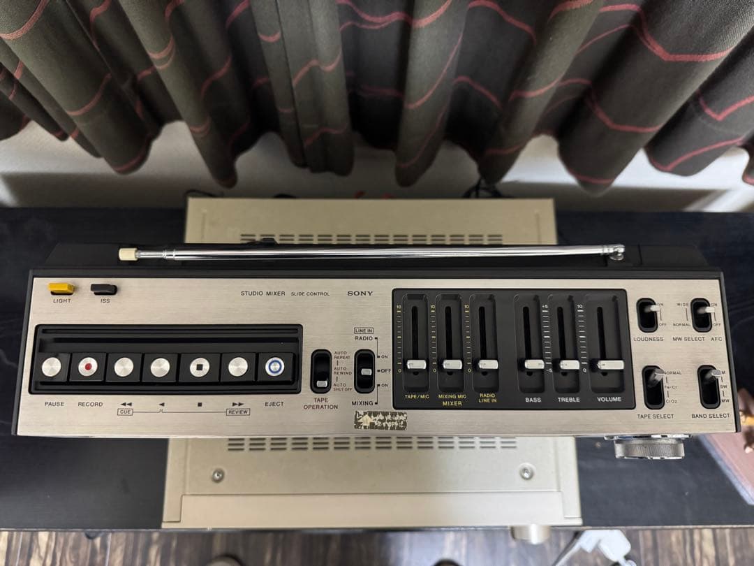 ポータブルプレーヤー SONY RADIO CASETTE-CORDER CF-1990