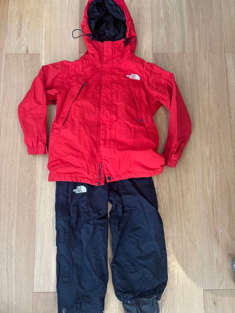 The North Face スキーウエア上下セット赤/黒 130 120こども